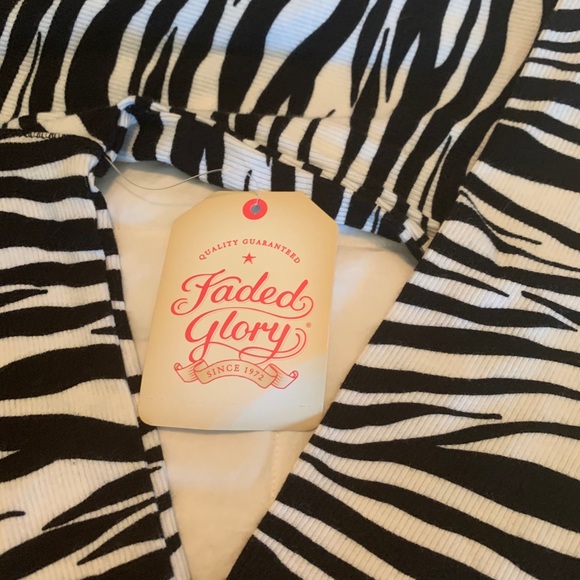 Zebra print long sleeve shirt - Picture 3 of 5